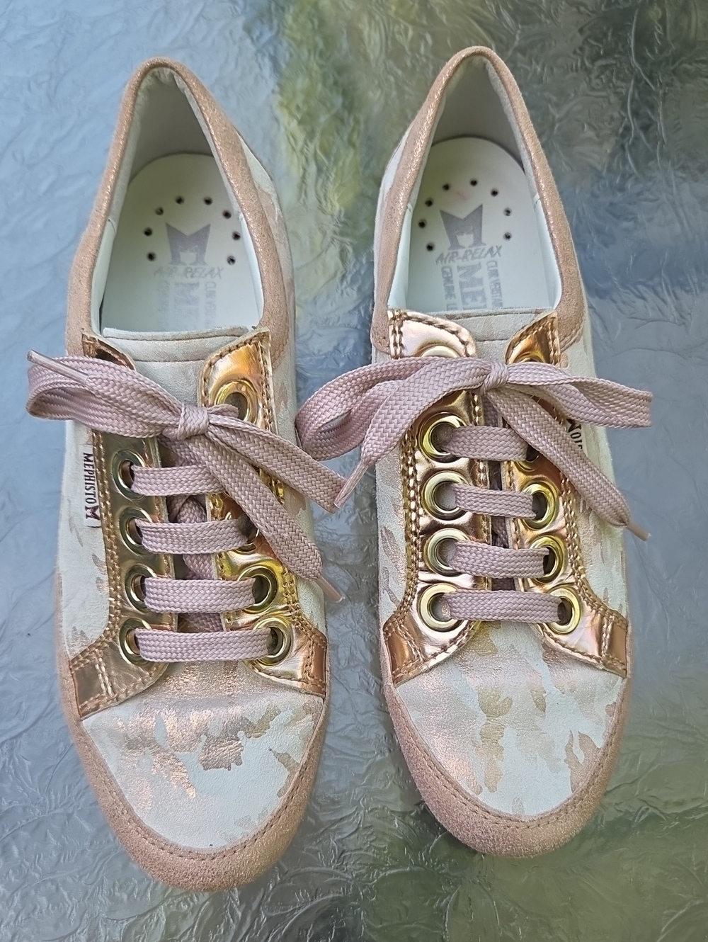 Mephisto Rose Gold Metallic Floral Leather Sneakers Comfort Walking Shoes Sz 7.5